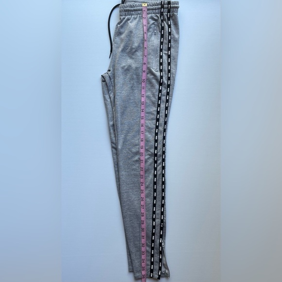 PINK Grey w/black pinstripe Legging/Joggers, Zipper Pockets & Ankle, Size Small - Picture 2 of 11